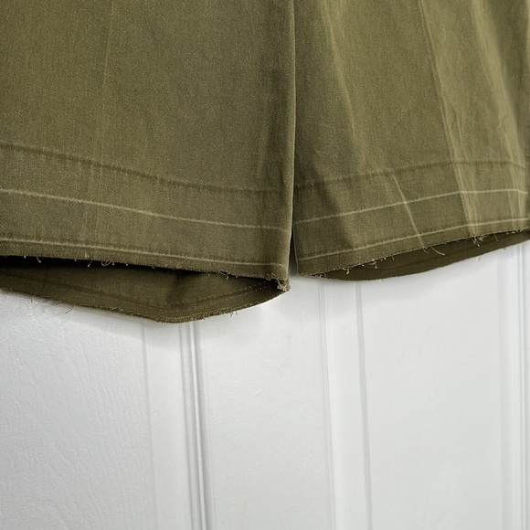 FRAME Le Tomboy trouser short in washed moss 31 NWT - Picture 3 of 6